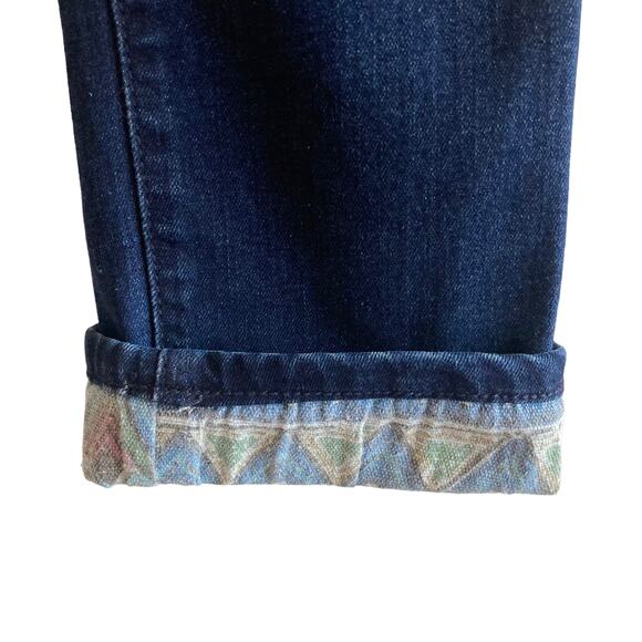 Hydraulic Crop Jeans Size 6 “Hydra Lift" Crop Medium Wash Printed Cuff - Picture 4 of 9